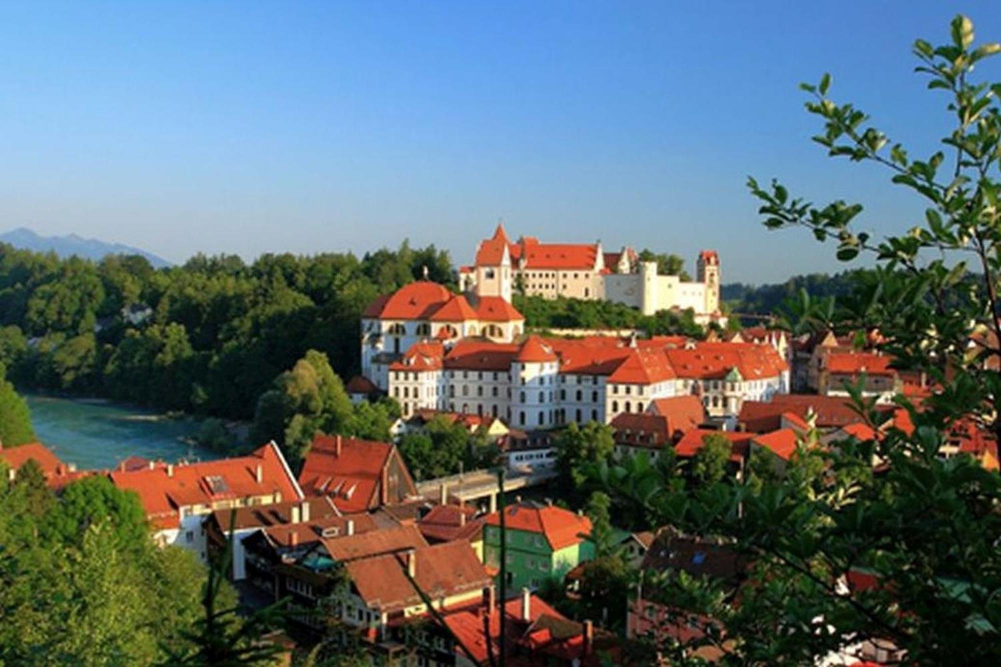 Allgäu Schloßblick Apartment *